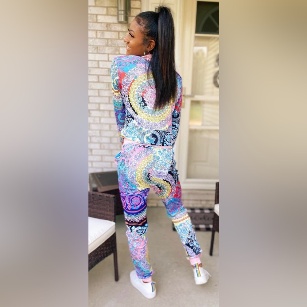 Colorful Track suit - Picture 3 of 3